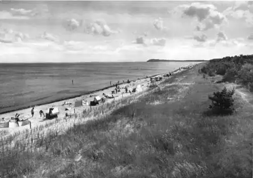 AK, Lobbe Rügen, Strandpartie belebt, 1969