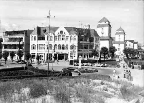 AK, Ostseebad Binz auf Rügen, Straßenpartie, 1963