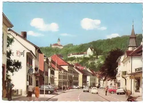 AK, Stühlingen, Hauptstr. mit Blick zum Schloß, belebt, 1967