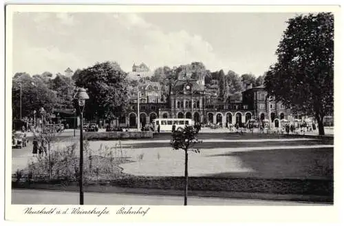 AK, Neustadt a. d. Weinstr., Bahnhof, ca. 1938