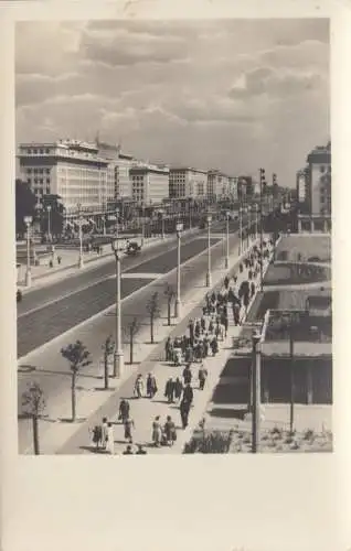 AK, Berlin-Friedrichshain, Stalin-Allee, belebt, 1954