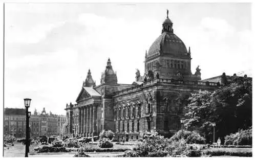 AK, Leipzig, Blick zum Dimitroffmuseum, 1956