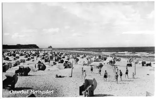 AK, Ostseebad Heringsdorf auf Usedom, Strandpartie, belebt, 1960