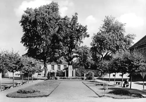 AK, Teltow Kr. Potsdam, August-Förster-Platz, 1974