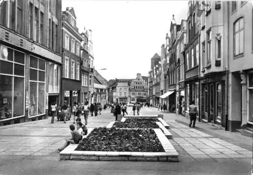 AK, Wismar, Krämerstr, belebt, 1976