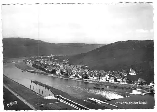 AK, Zeltingen an der Mosel, Gesamtansicht, 1969
