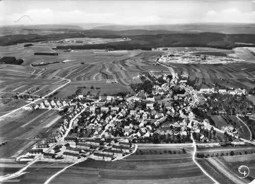 AK, Neuhausen ob Eck über Tuttlingen, Luftbildtotale, 1967