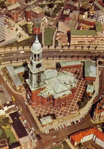 AK, Hamburg, Hauptkirche St. Michaelis und Umgebung, Luftbild, 1977