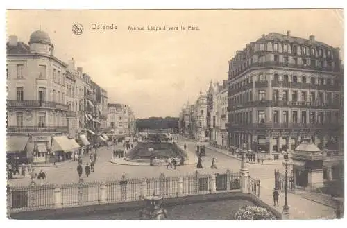 AK, Ostende, Avenue Léopold vers le Parc, 1915