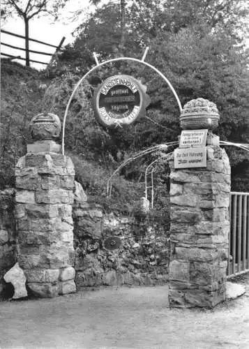 AK, Walldorf Werra, Eingang zur Sandsteinhöhle, 1968