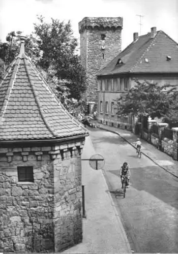 AK, Staßfurt, Turmgasse mit Eulenturm, 1967