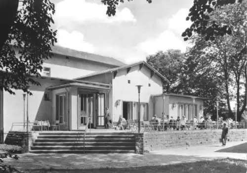 AK, Grimma Sachs., HO-Gaststätte Gattersburg, belebt, 1967