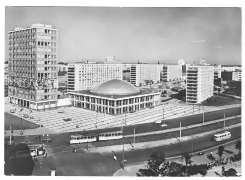 AK, Berlin Mitte, Areal der Karl-Marx-Allee von der Alexanderstr., Tram, 1966