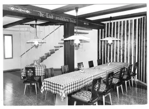 AK, Banzkow Kr. Schwerin, Gaststätte "Lewitzmühle", Kern, Gastraum, 1981