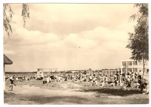 AK,   Sternberg Meckl., Bad belebt und Konsum-Strandgaststätte, Version 1, 1970