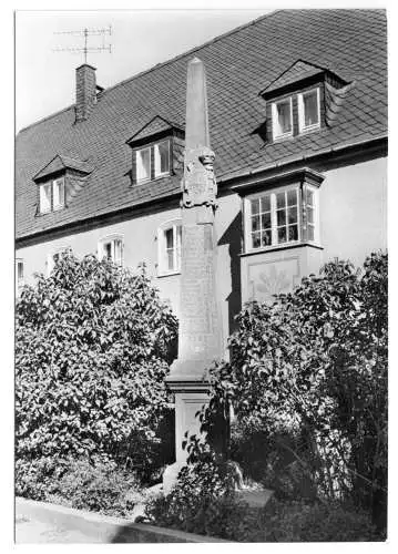 AK, Marienberg Erzgeb., Postmeilensäule, 1975