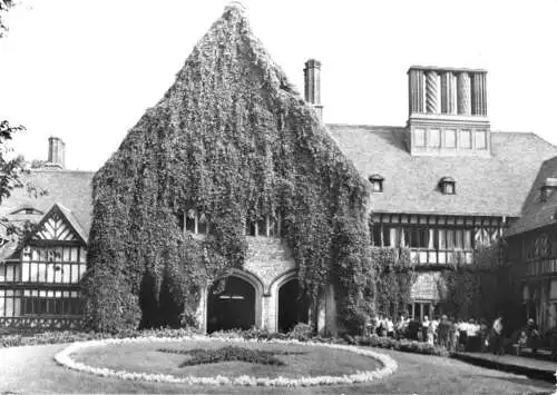 AK, Potsdam, Neuer Garten, Schloß Cecilienhof, Innenhof, 1981