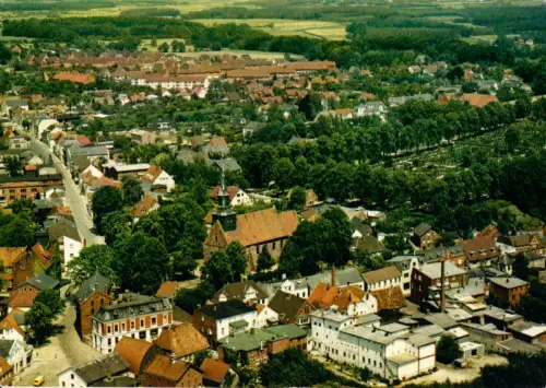 AK, Kellinghusen, Luftbild-Teilansicht, um 1977