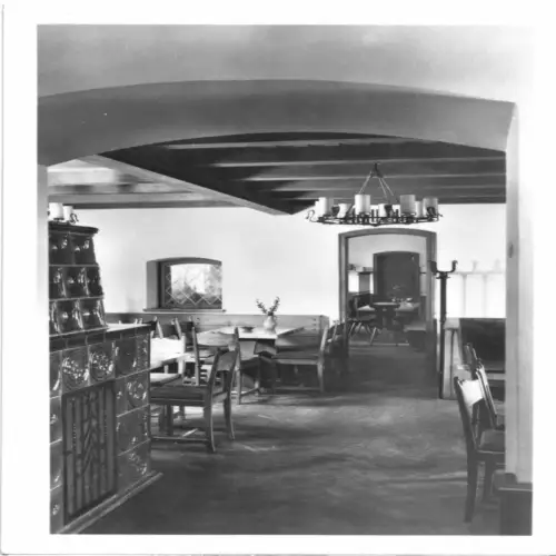 AK, Oberwiesenthal, Altes Fichtelberghaus, Gastraum 4