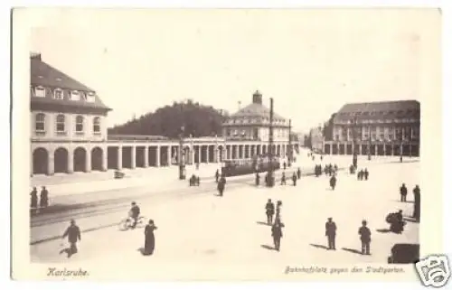 AK, Karlsruhe, Bahnhofplatz gegen Stadtgarten, um 1920