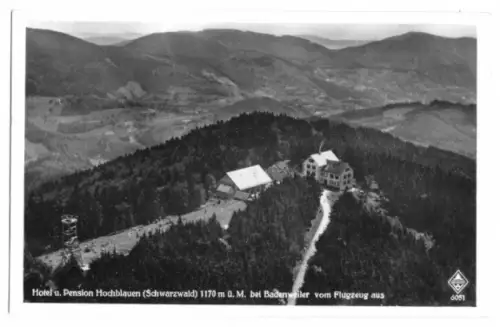AK, Hotel Hochblauen bei Badenweiler, Luftbild, 1940