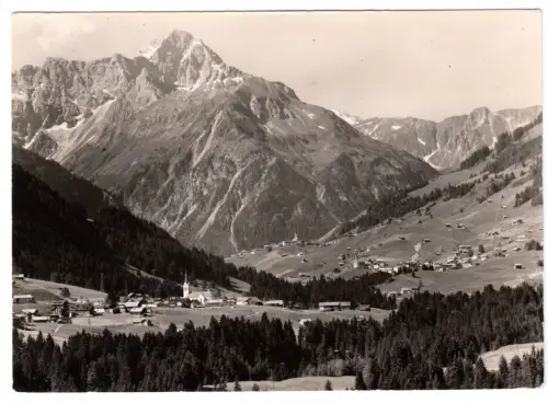 AK, Riezlern, Blick ins Kleinwalsertal, um 1958