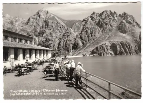 AK, Lünersee, Douglaßhütte, Terrasse belebt gegen Schafgafall, um 1962
