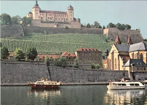 AK, Würzburg, Teilansicht vom Main aus mit Fahrgastschiffen Circe I + II, 1979