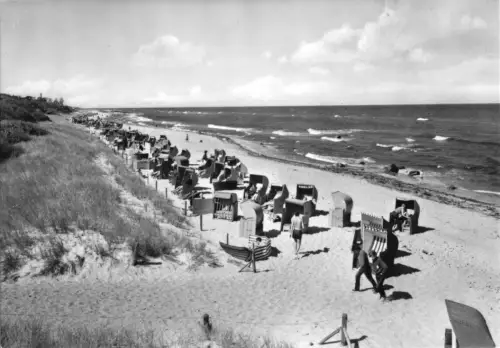 AK, Ostseebad Kühlungsborn, Strand am Zeltplatz, belebt, 1973