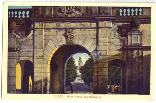 AK, Fulda, Blick durch das Paulustor, um 1925