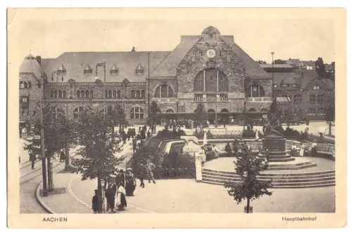 AK, Aachen, Hauptbahnhof, belebt, 1915