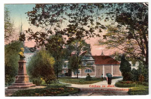 AK, Köthen Anhalt, früher Cöthen, Partie mit Neumann-Denkmal, um 1923
