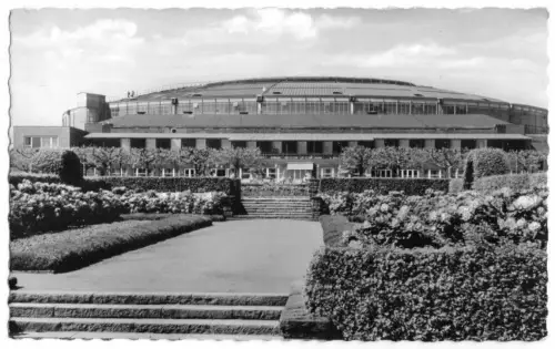 AK, Dortmund, Westfalenhalle mit Rosenterrasse, 1957