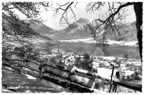 AK, Schliersee, Winteransicht der Ortslage mit Jägerkamp und Brecherspitz, 1969