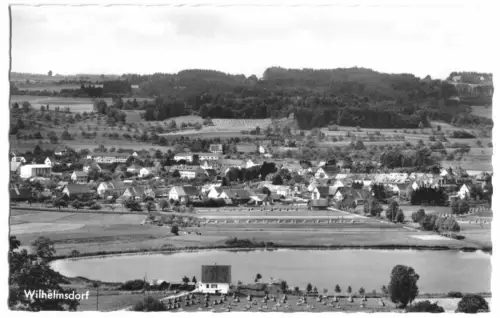 AK, Wilhelmsdorf Württ., Gesamtansicht, um 1964