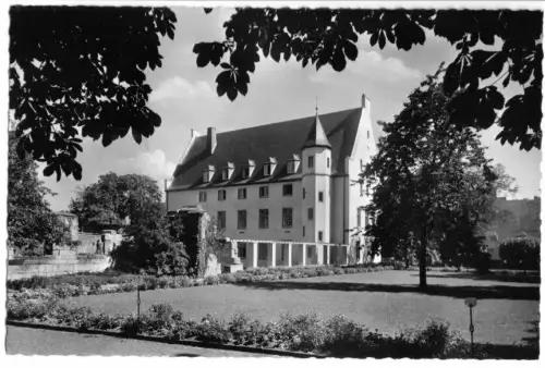 AK, Koblenz, Deutschherrenhaus mit Blumenhof, um 1958