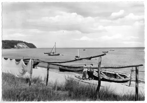 AK, Göhren Rügen, Am Fischerstrand, 1963