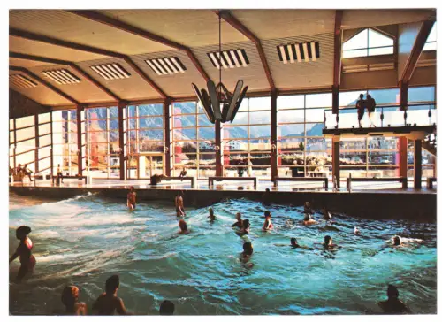 AK, Ruhpolding, Wellen-Hallenbad, Innenansicht, um 1976