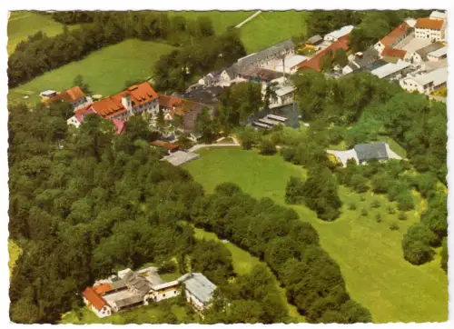 AK, Illertissen, Chem.-Pharmazeutische Fabrik Heinich Mack Nachf., Luftbild