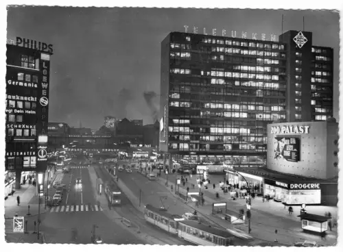 AK, Berlin Charlottenburg, Hardenbergstr. und Bhf. Zoo, Nachtansicht, um 1963