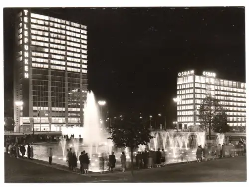 AK, Berlin Charlottenburg, Am Ernst-Reuter-Platz, Nachtsansicht, um 1963