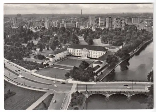 AK, Berlin Tiergarten, Schloß Bellevue und Hansaviertel, Luftbild, um 1965