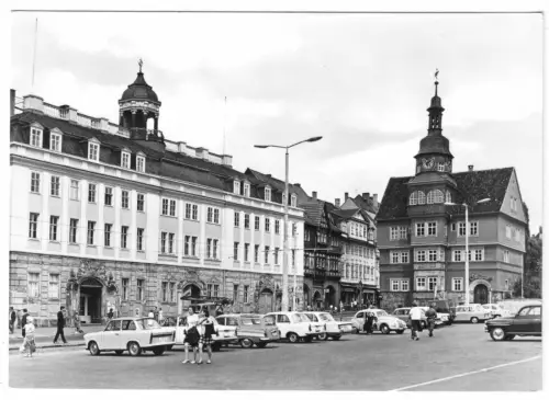 AK, Eisenach Thür., Schloß und Rathaus am Markt, zeitgen. Pkw, 1969