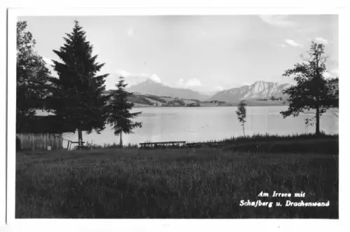 AK, Partie am Irrsee mit Schafberg und Drachenwand, Oberösterreich, um 1962