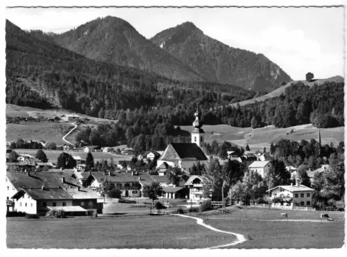 AK, Inzell Obb., Gesamtansicht mit Unterberge, 1966