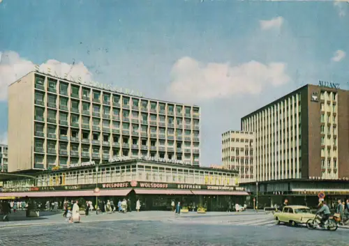 AK, Essen, Am Kettwiger Tor, belebt, 1968