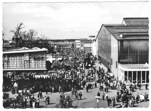 AK, Hannover, Messegelände belebt, 1958