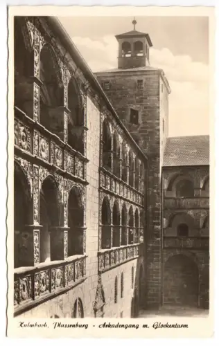 AK, Kulmbach, Plassenburg, Arkardengang mit Glockenturm, um 1955