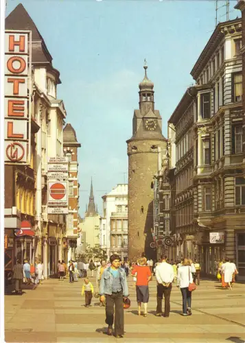 AK, Halle Saale, Klement-Gottwald-Str., belebt, 1987