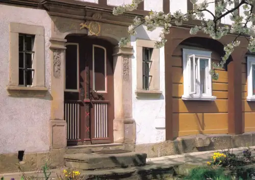 AK, Waltersdorf Zittauer Geb., Umgebindehaus, Sandsteintürstock, um 2000